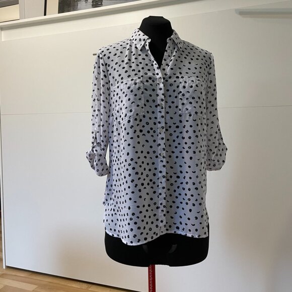 San Francisco black and white blouse. Medium size. 100% polyester. - Picture 4 of 11